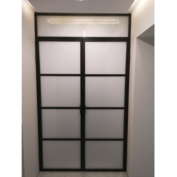 Ściana z drzwiami industrialnymi LOFT ze szkłem mlecznym Nowy Targ 