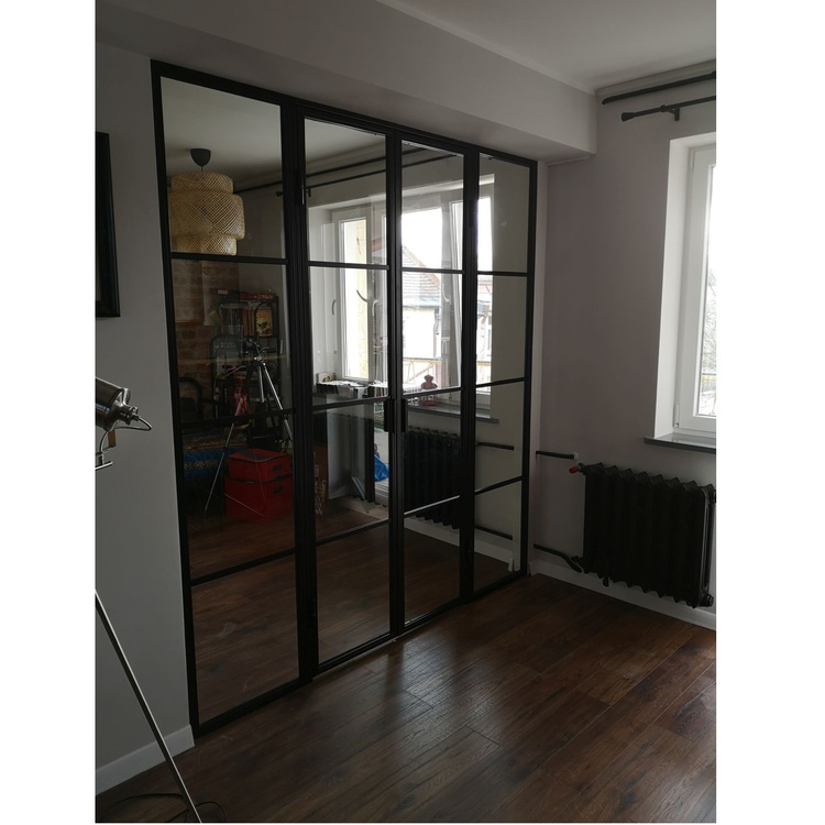 Ściana z dwuskrzydłowymi drzwiami owieranymi LOFT Bydgoszcz 