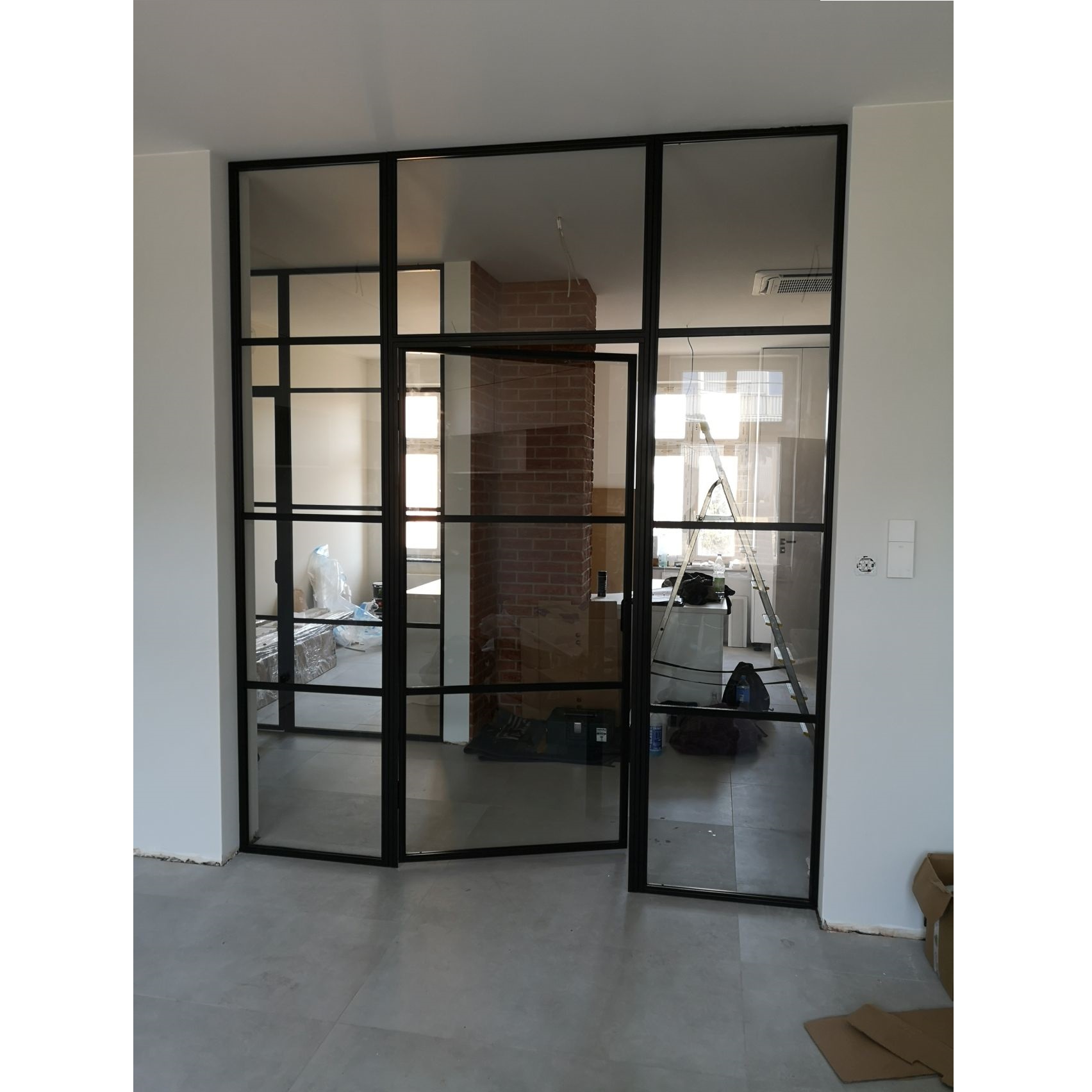 Ściana industrialna szklana industrialne drzwi szklane loftowe loftowa metalowe stalowe Sławomir M. | Chełmno